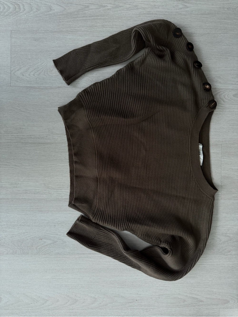 Ribbed Button-Shoulder Women's Top in Olive